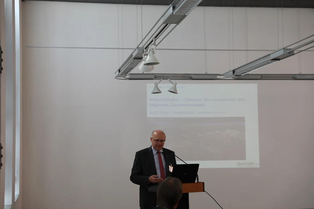 Prof. Dr. Günther Schneider